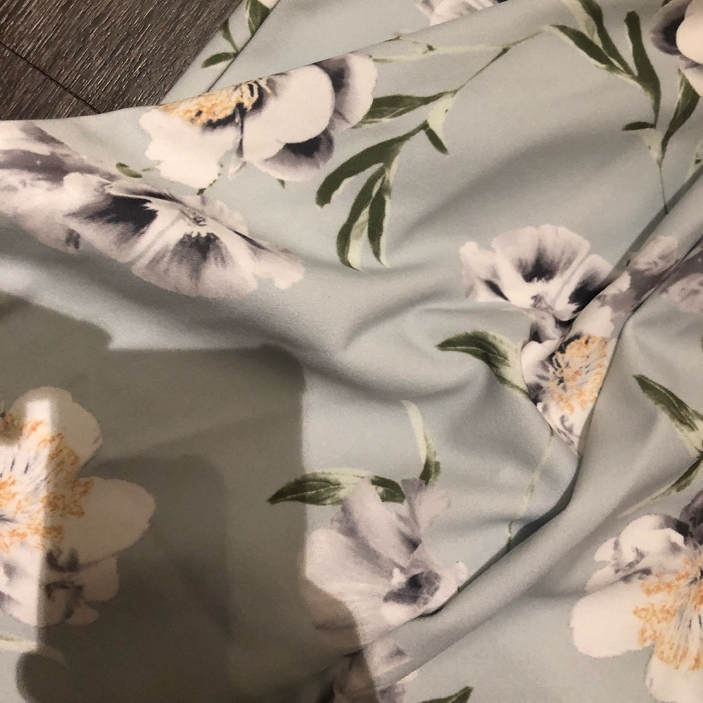 Missguided Dress - Picture 3 of 5